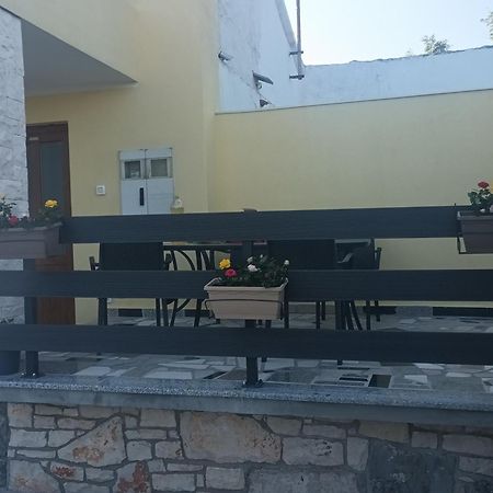Lulic Apartment Labin  Luaran gambar